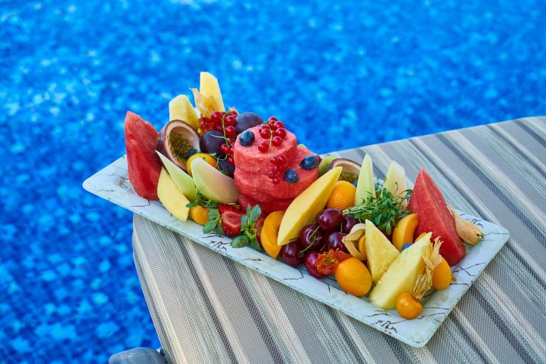 pool, fruit, health-4369976.jpg